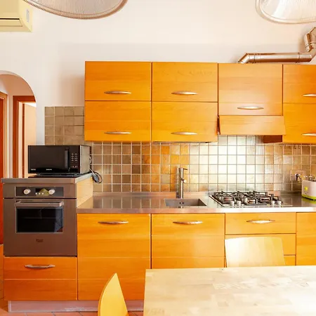 Two Bedrooms Verdi Comfortable Apartament
