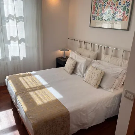 Two Bedrooms Verdi Comfortable Florencja